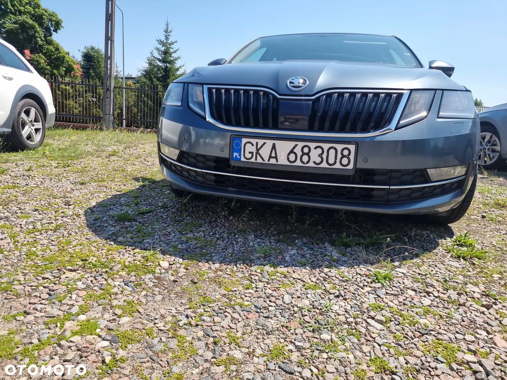 Skoda Octavia 2.0 TDI 4x4 Ambition DSG - 6