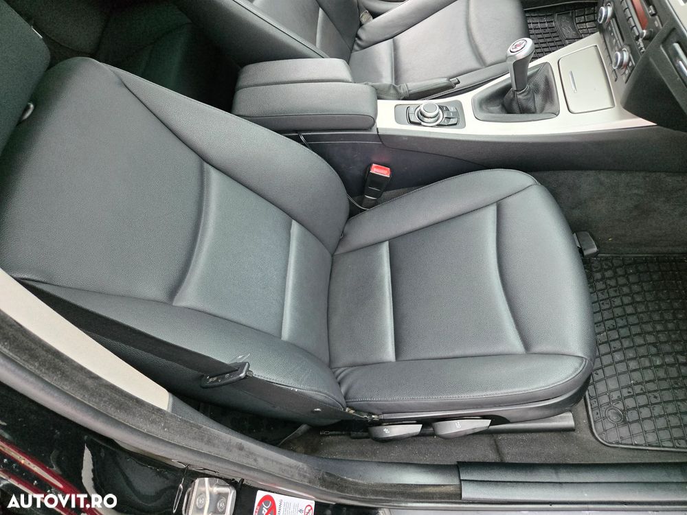 BMW Seria 3 318i - 10