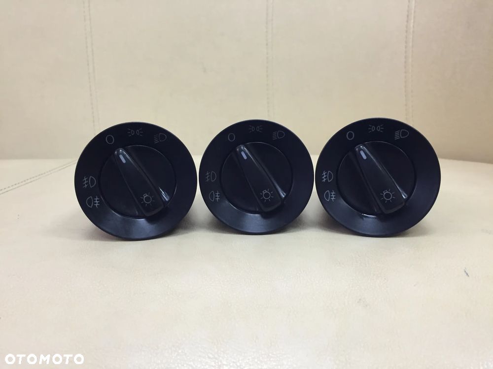 PRZEŁĄCZNIK WŁĄCZNIK ŚWIATEŁ VW PASSAT B5 FL/ BORA/ GOLF IV 1C0941531 LUB 1C0941531A - 1