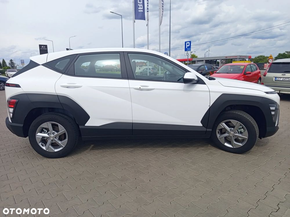 Hyundai Kona - 11