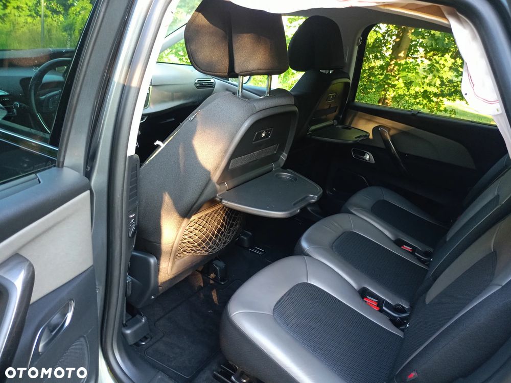 Citroën C4 Picasso BlueHDi 150 EAT6 Exclusive - 17