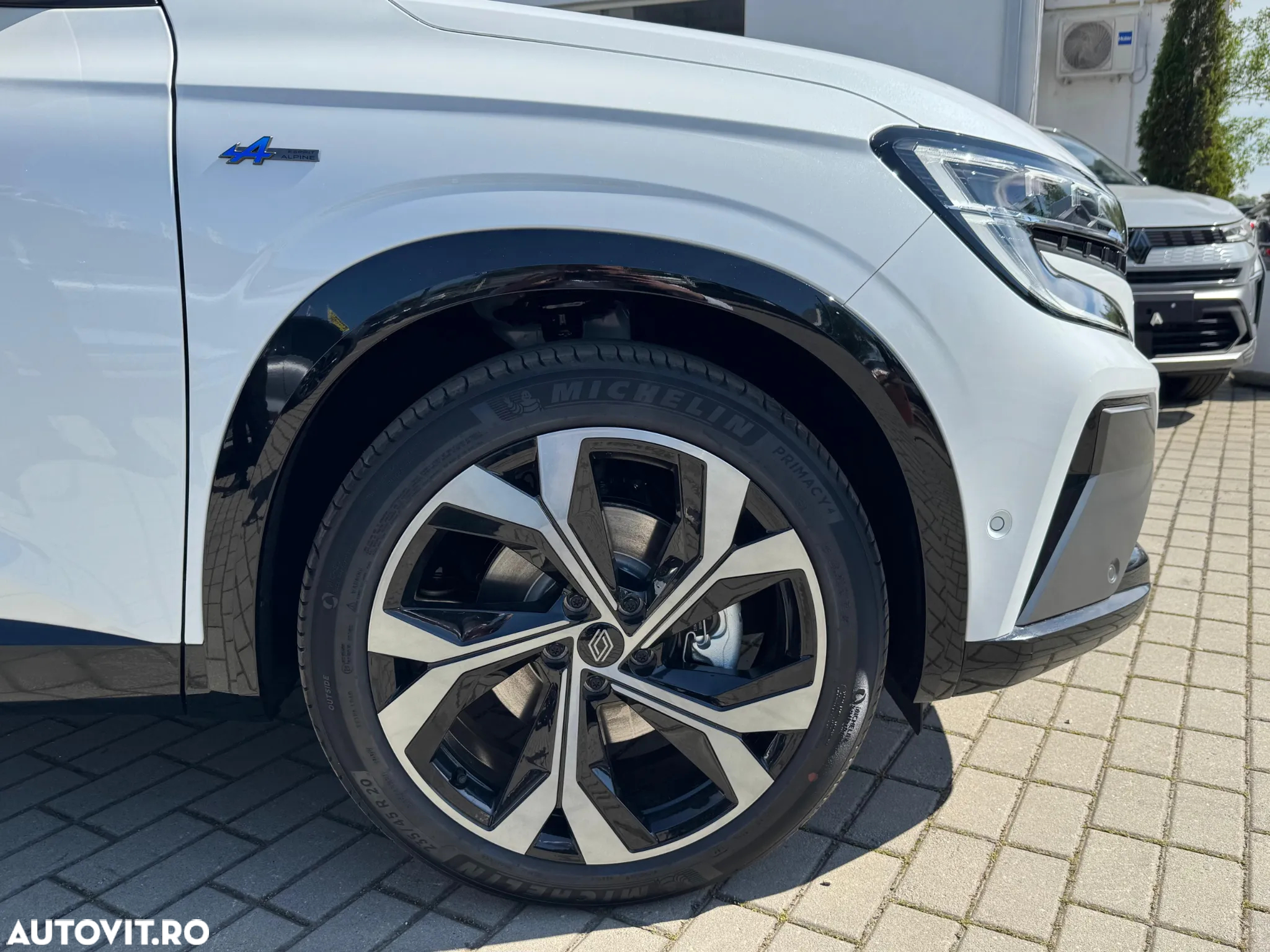 Renault Austral E-Tech 200 HEV Esprite Alpine - 11