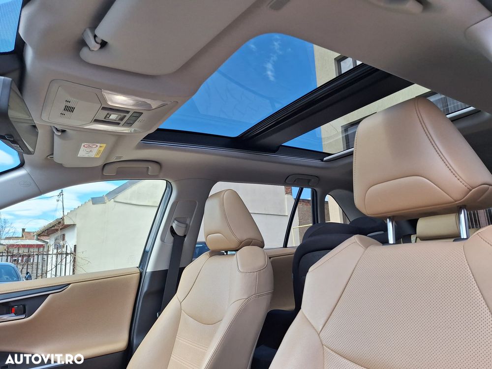 Toyota RAV4 2.5 VVT-iE 4x4 Luxury Premium - 12