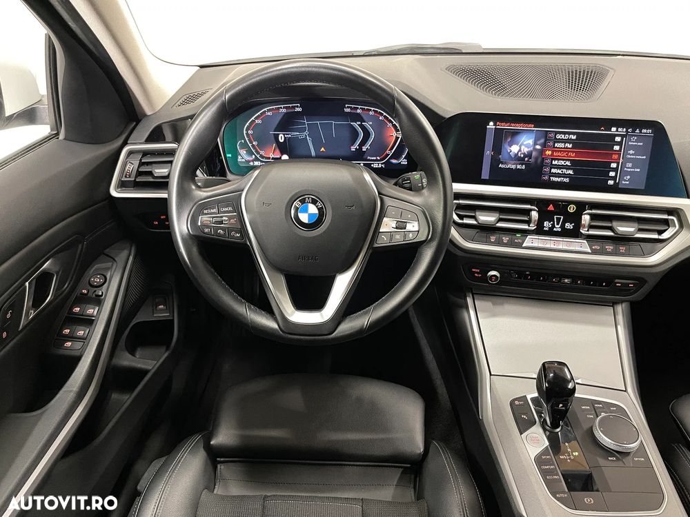 BMW Seria 3 318d AT MHEV - 7