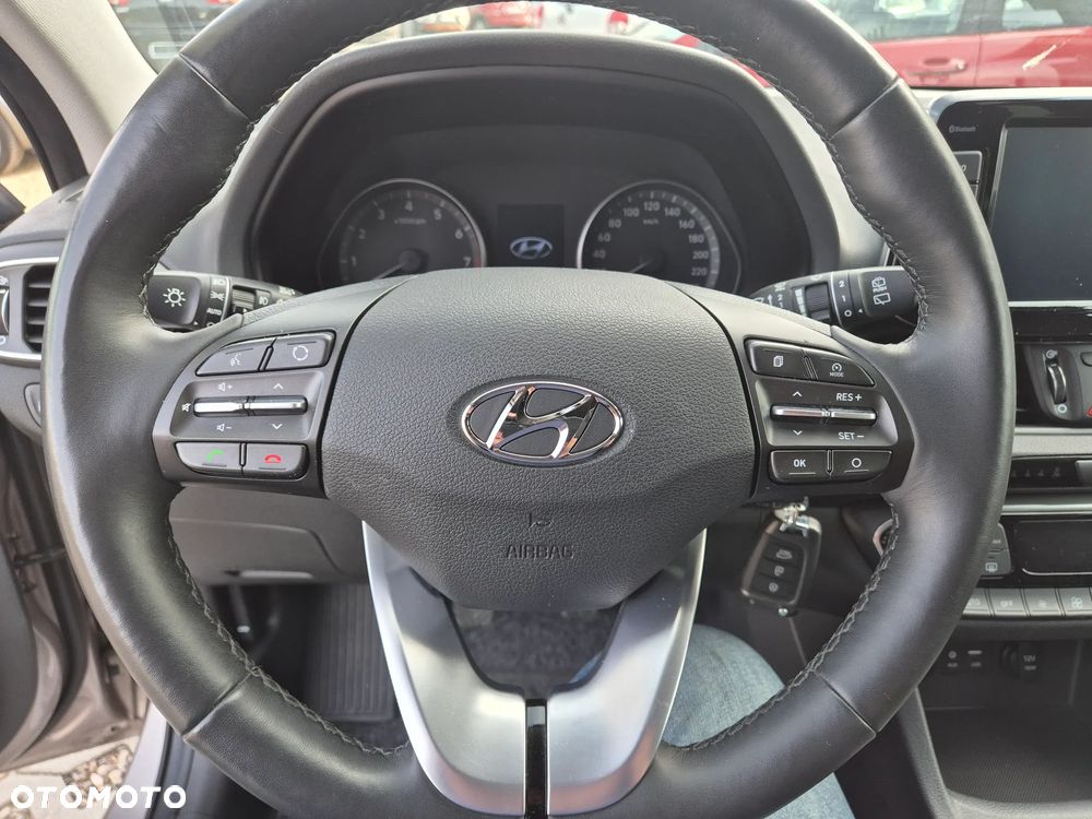 Hyundai i30 1.4 T-GDI Passion Plus - 27