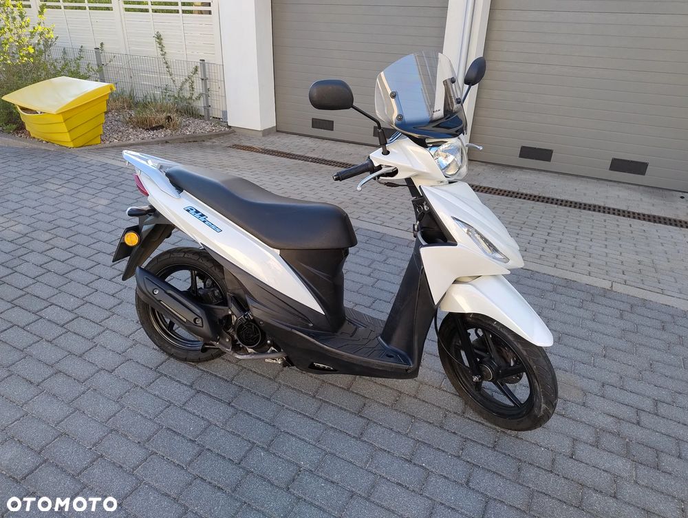 Suzuki Address - 1
