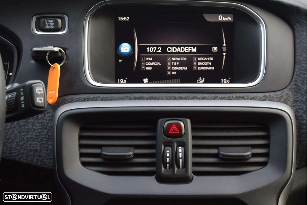 Volvo V40 2.0 D2 Kinetic - 17