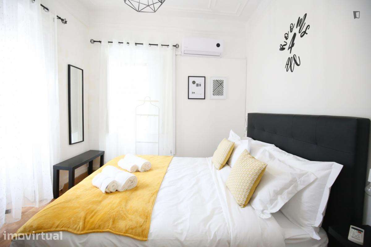 Quarto - localizado em São Bento Lisbon - Grande imagem: 3/33