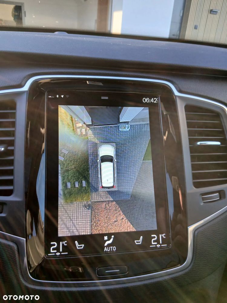 Volvo XC 90 - 36