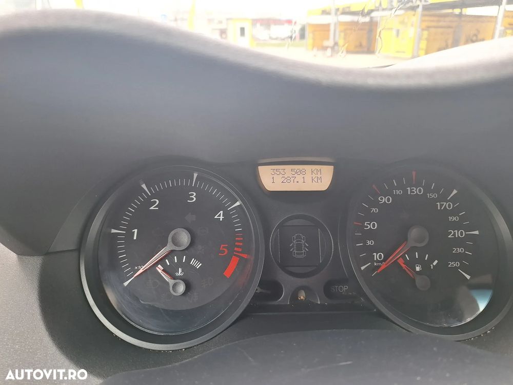 Renault Megane - 7