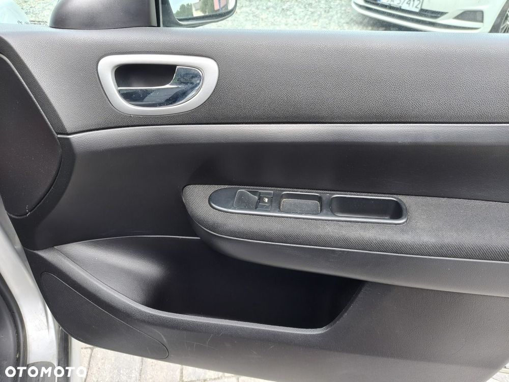 Peugeot 307 HDi 110 Epok - 21