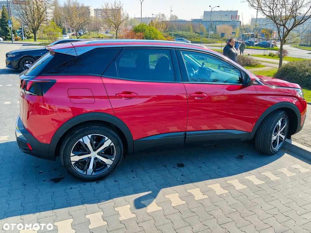 Peugeot 3008 1.2 PureTech Allure S&S - 2