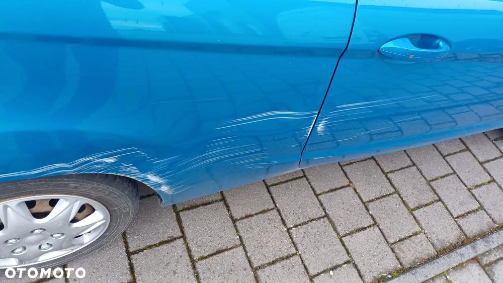 Ford Fiesta 1.0 EcoBoost STart-Stop Titanium - 10