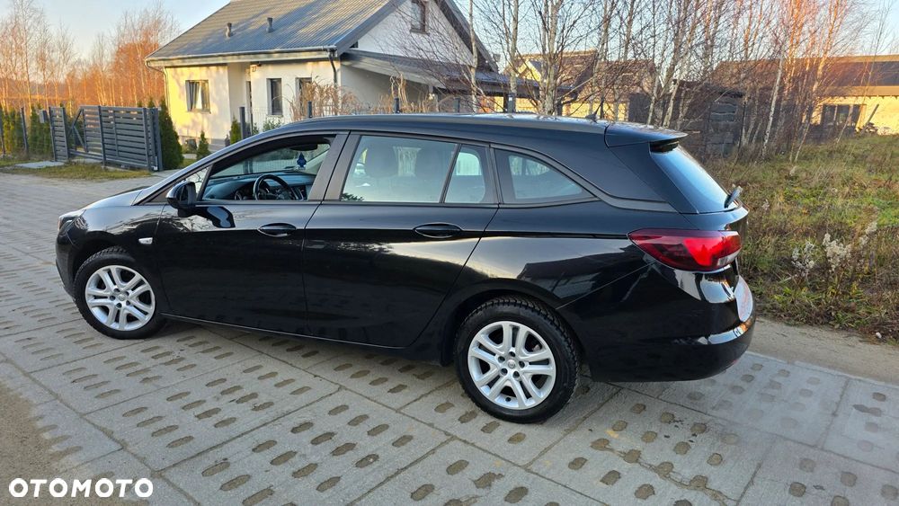 Opel Astra 1.4 T Enjoy - 16