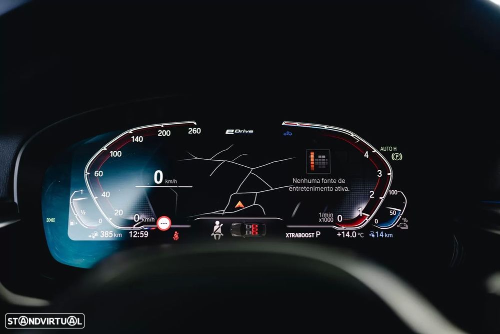 BMW 530 e Pack Desportivo M - 14