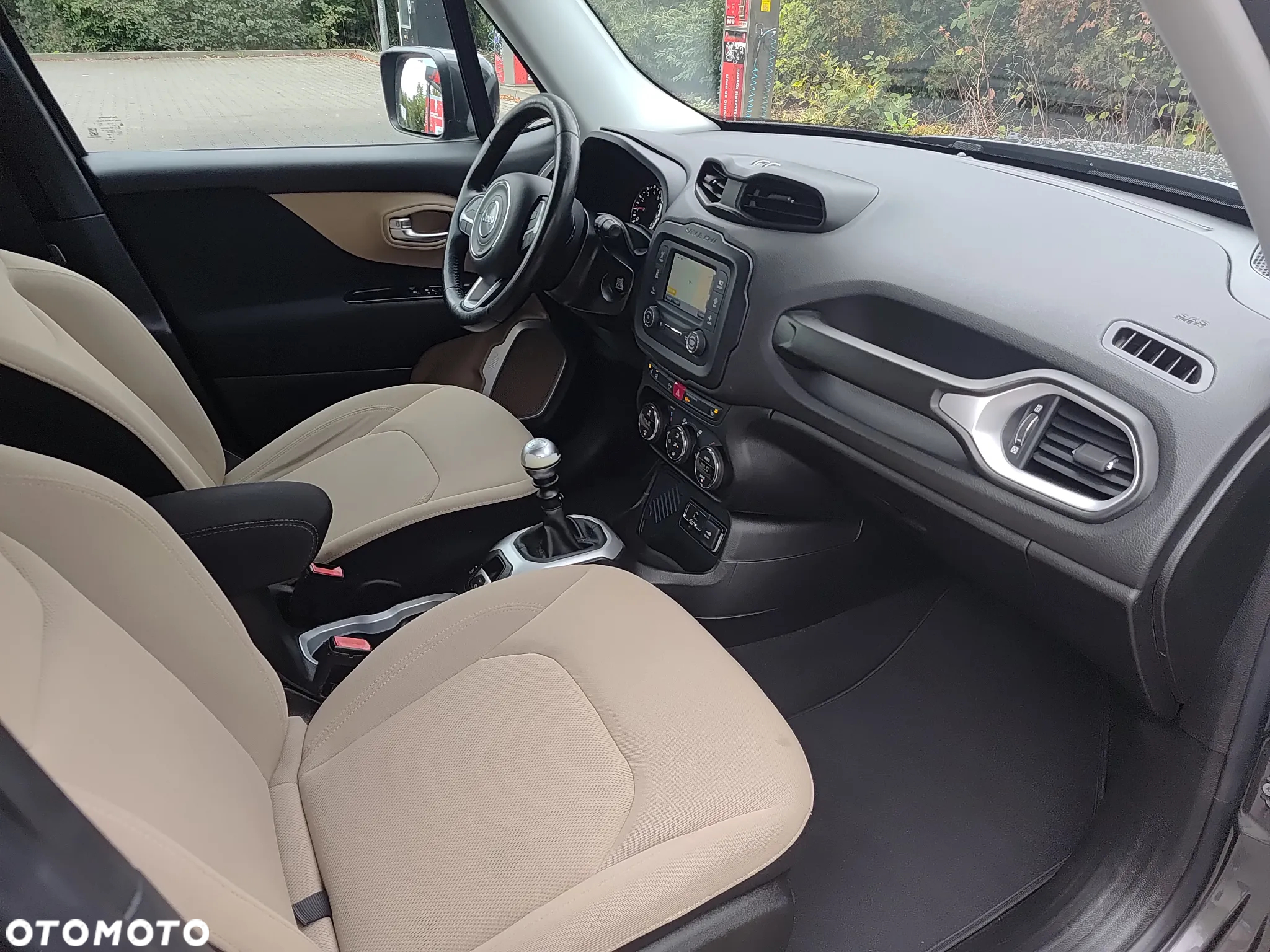 Jeep Renegade 1.4 MultiAir Longitude - 8