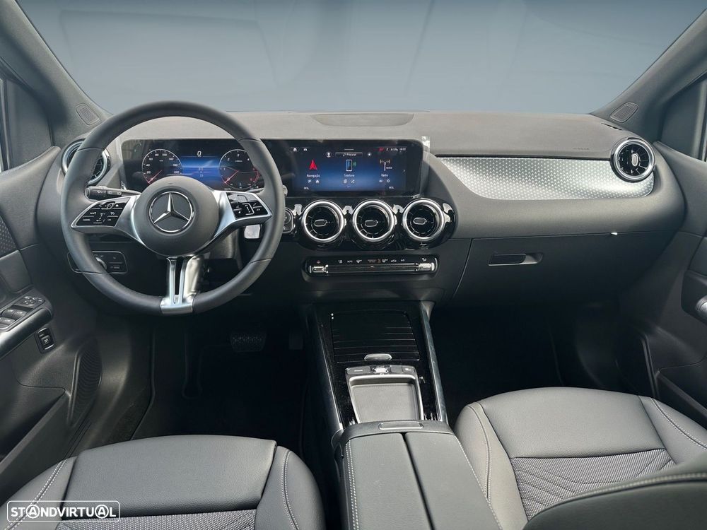 Mercedes-Benz B 180 d - 13