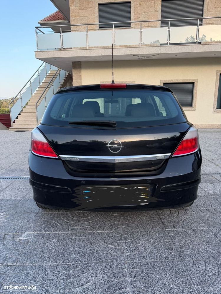 Opel Astra 1.3 CDTI Cosmo - 4
