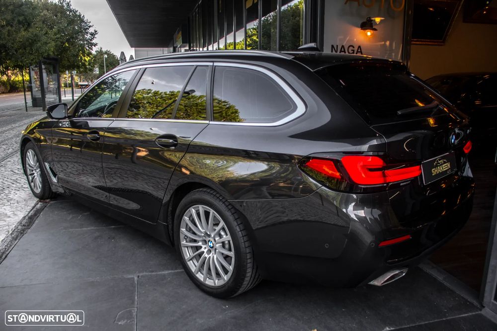 BMW 520 d Line Luxury Auto - 3