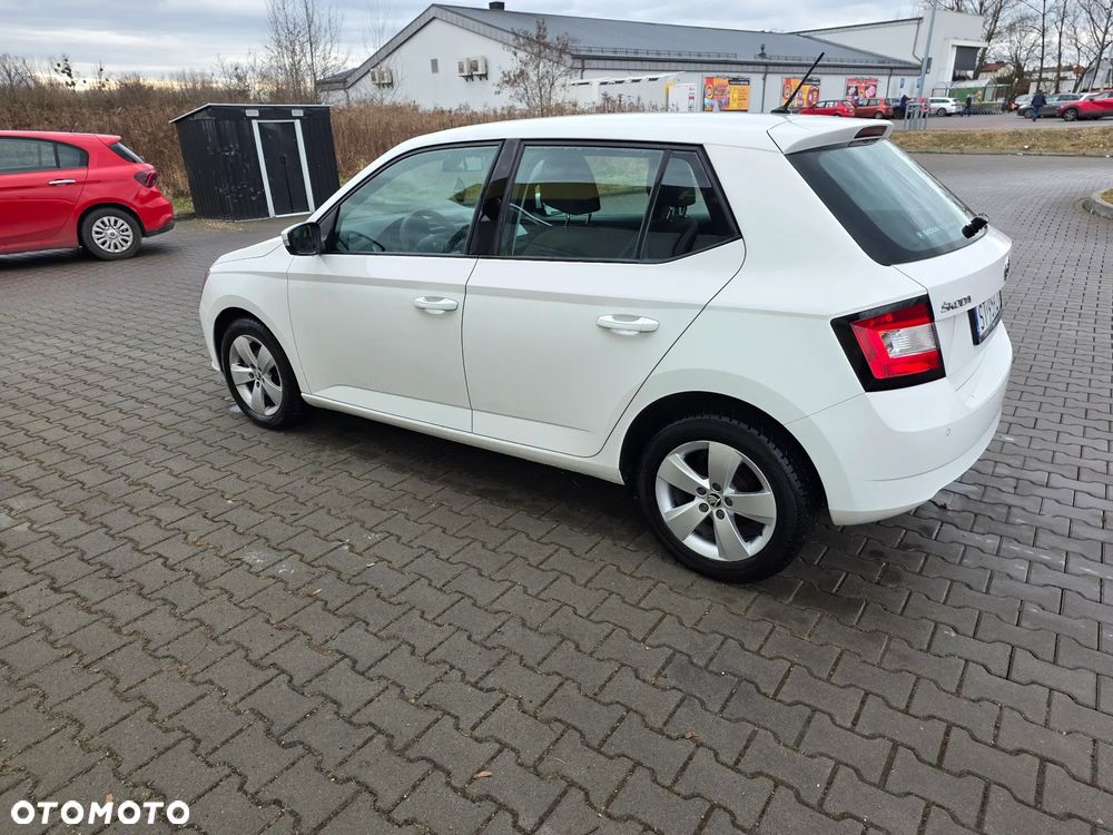 Skoda Fabia 1.0 TSI Ambition - 9