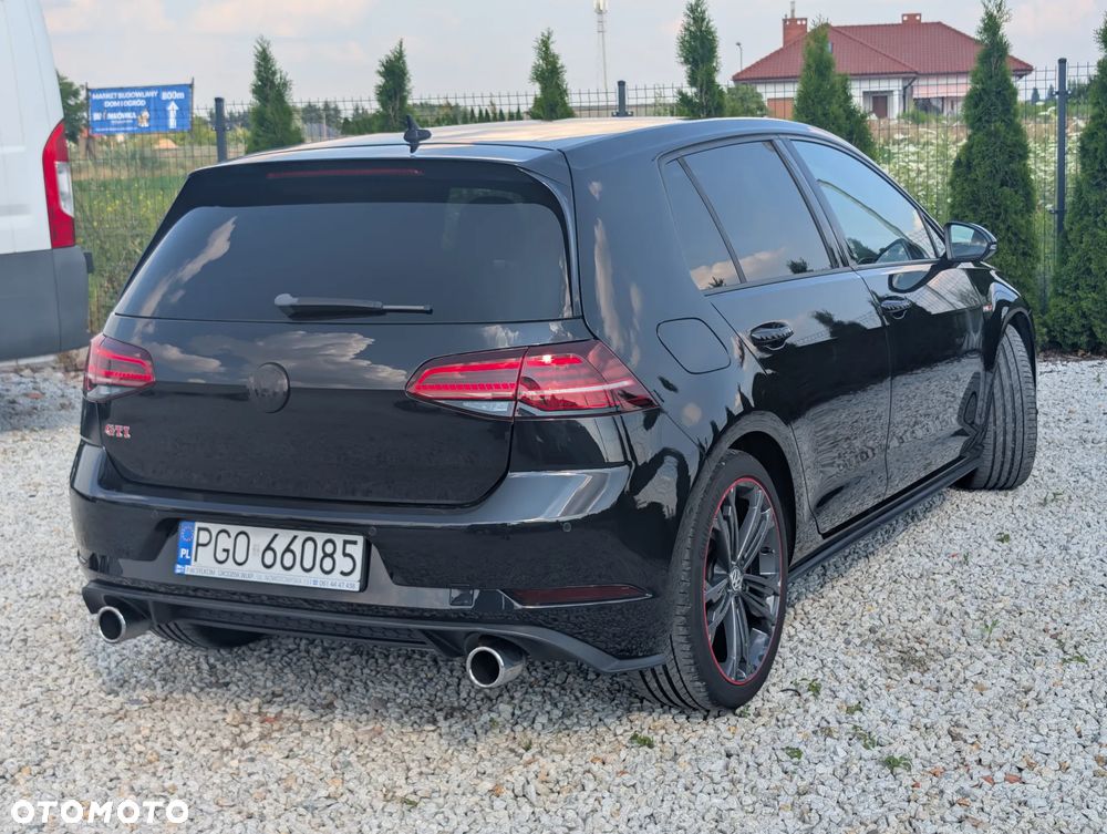 Volkswagen Golf GTI Performance BlueMotion Technology DSG - 16