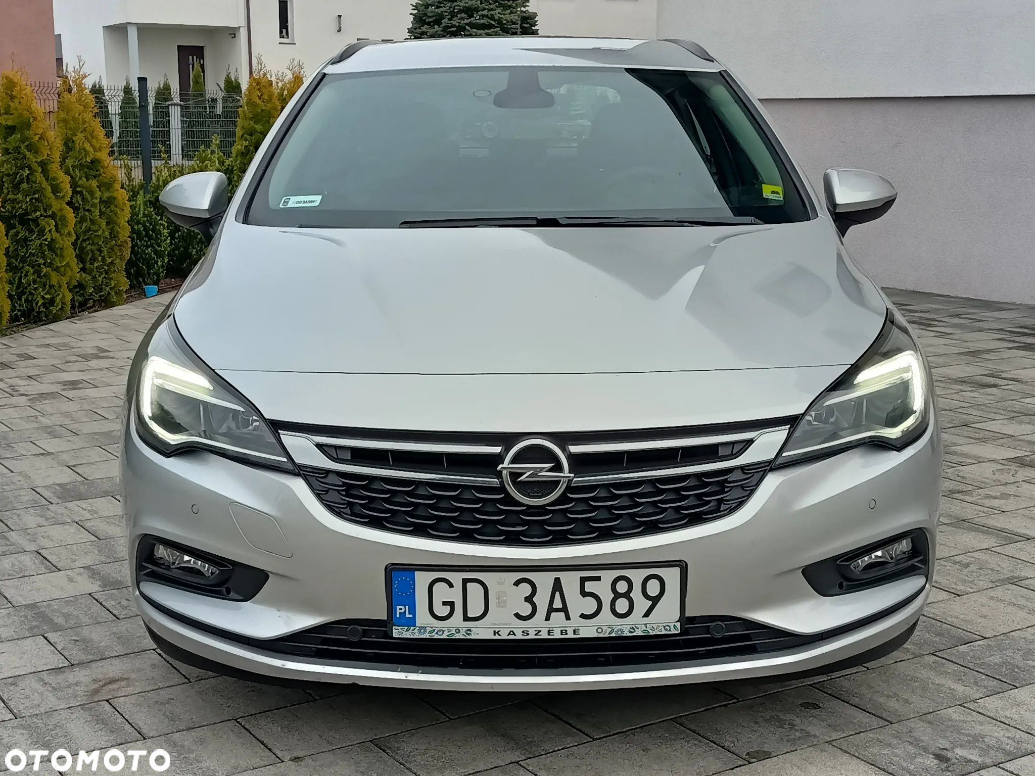 Opel Astra - 12