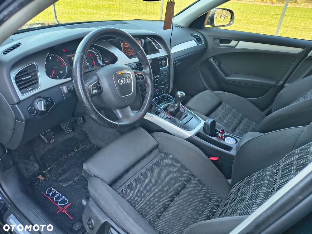 Audi A4 Avant - 7