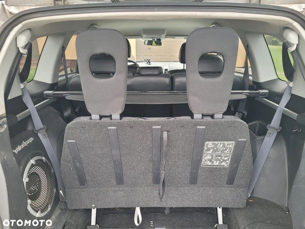 Mitsubishi Outlander 2.2 DID Instyle - 9