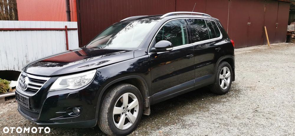 Volkswagen Tiguan - 2