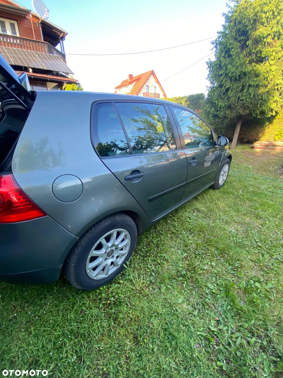 Volkswagen Golf V 1.9 TDI Comfortline - 15