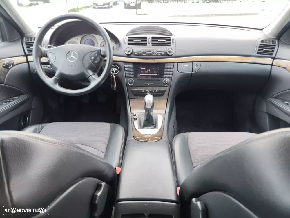 Mercedes-Benz E 220 CDI Avantgarde - 22