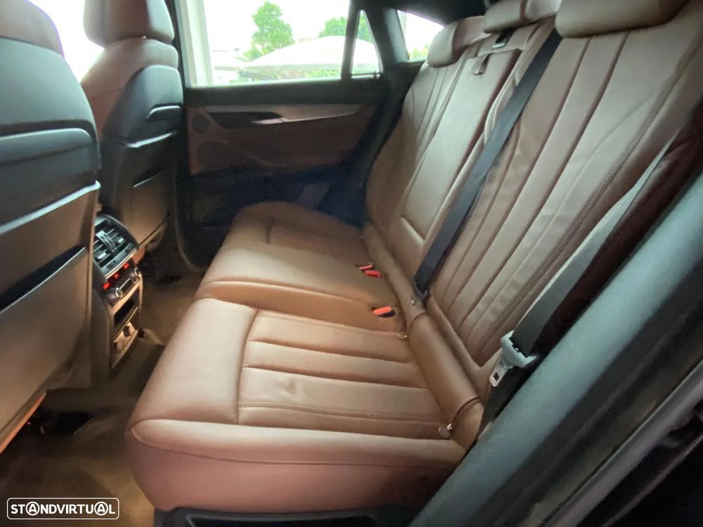 BMW X6 M50 d xDrive - 31