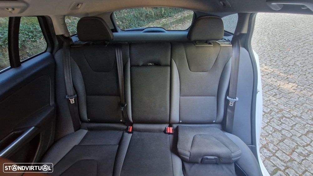 Volvo V60 - 8