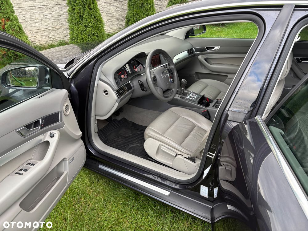 Audi A6 - 6