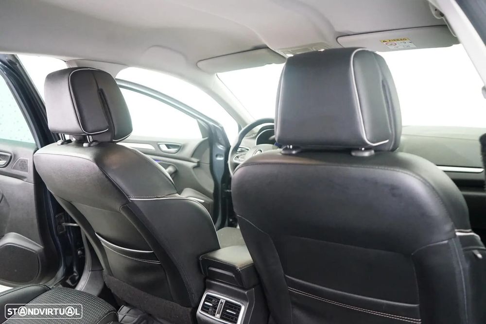 Renault Mégane 1.5 dCi Bose Edition - 37