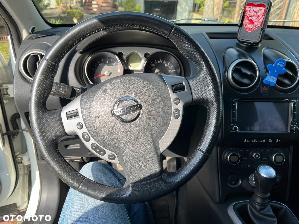 Nissan Qashqai 2.0 dCi DPF acenta - 12