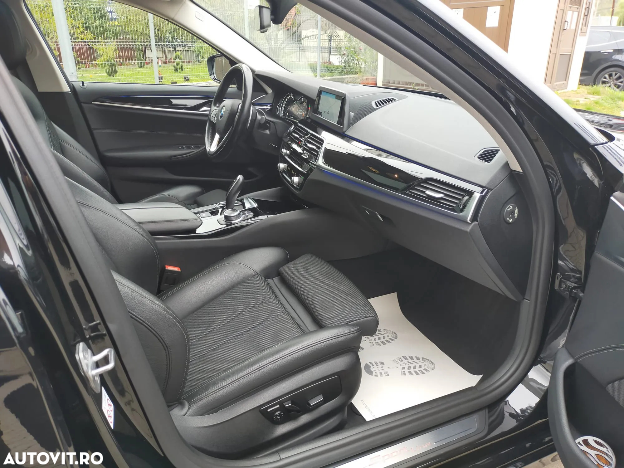BMW Seria 5 520d xDrive Touring Aut. Sport Line - 19