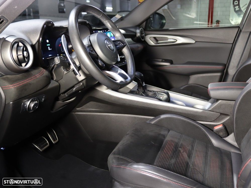 Alfa Romeo Tonale 1.3 Plug-In Hybrid Veloce e-AWD - 10