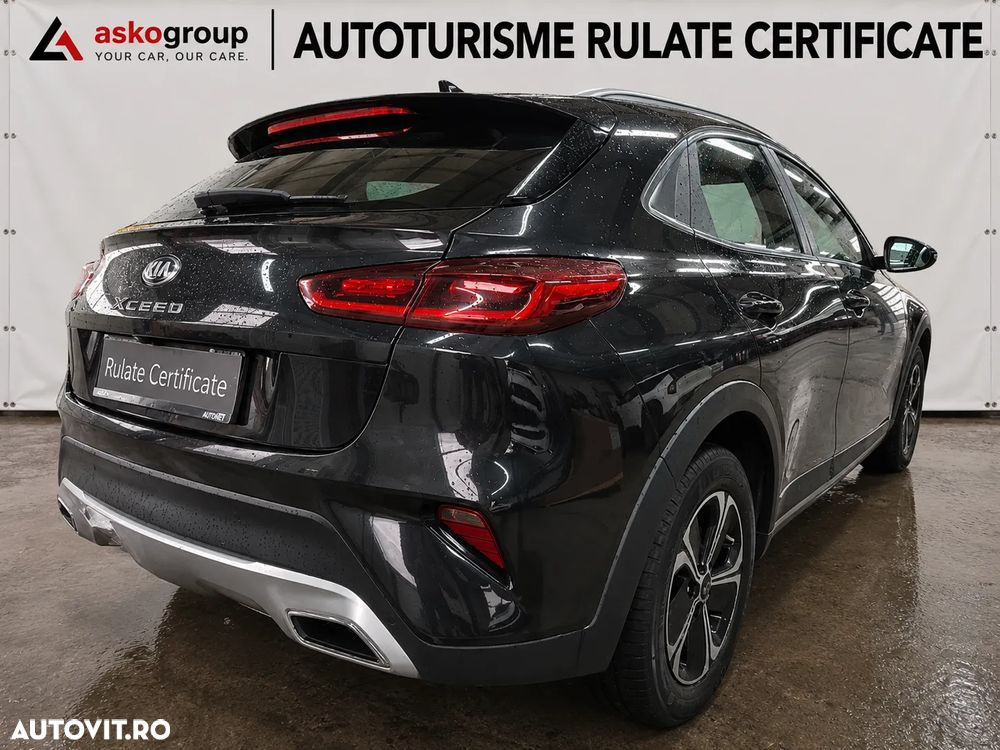 Kia XCeed - 10