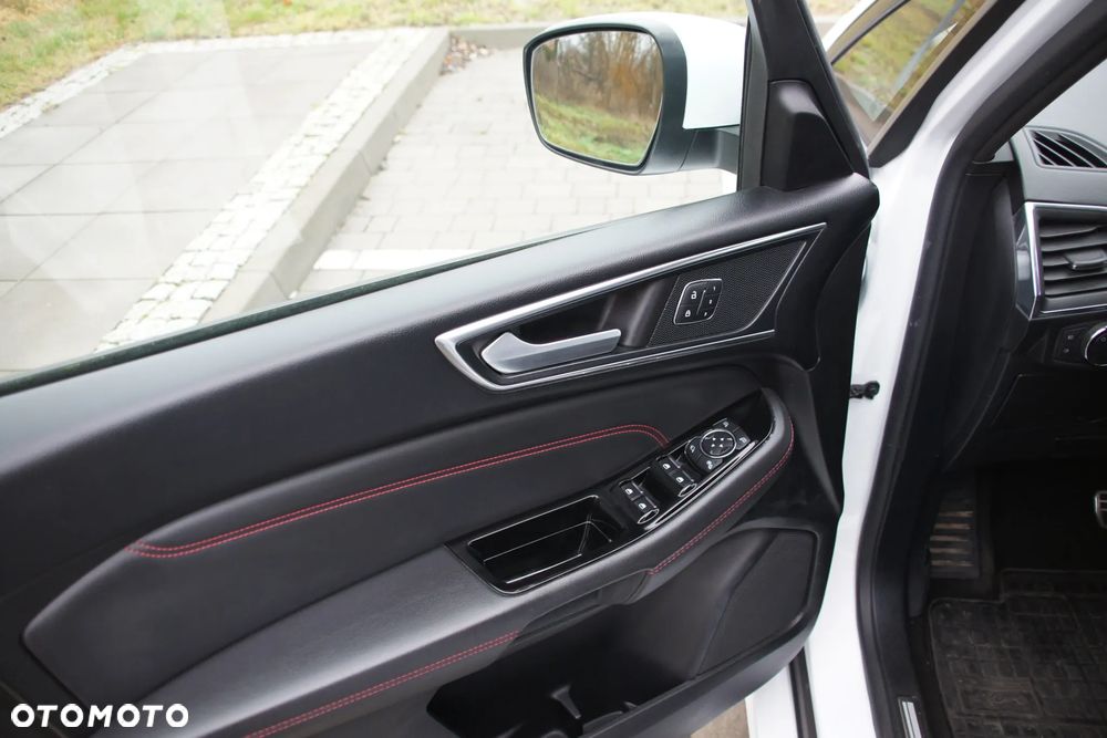 Ford S-Max 2.0 EcoBlue AWD ST-Line - 29