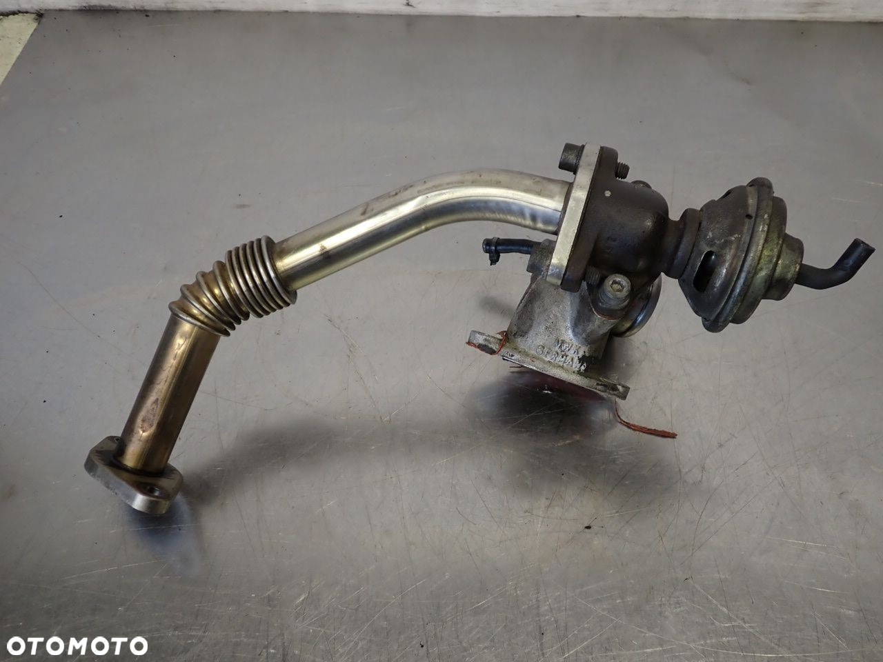 ZAWÓR EGR VOLKSWAGEN T4 028129637E  028131521A - 3