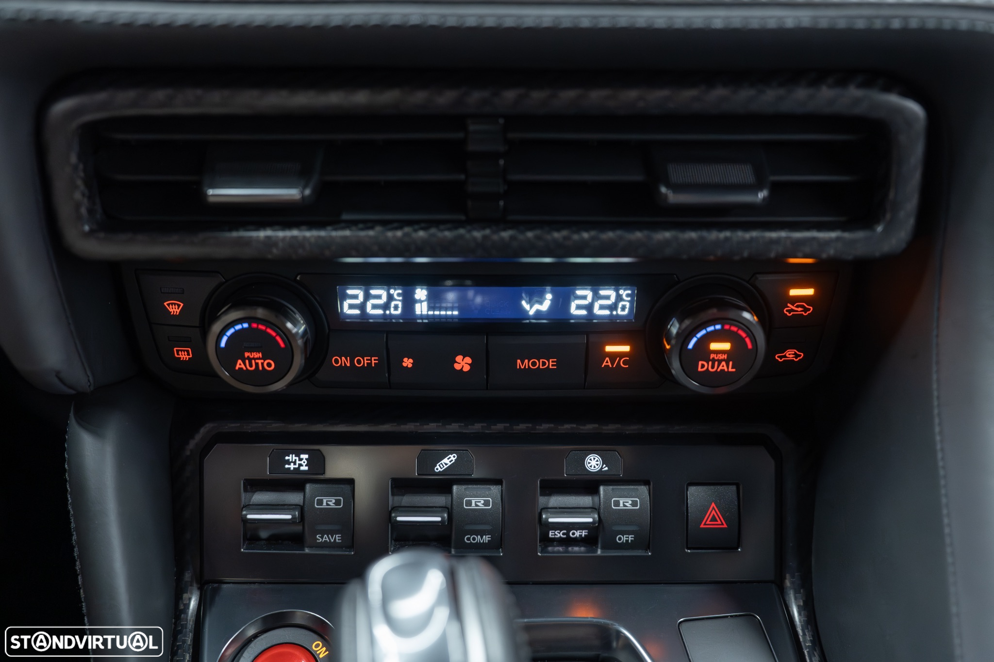 Nissan GT-R 3.8 V6 Pack Prestige - 42