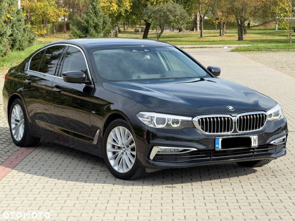 BMW Seria 5 530d xDrive Luxury Line - 4