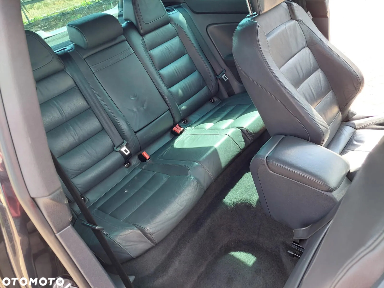 Volkswagen Golf V R32 DSG - 17
