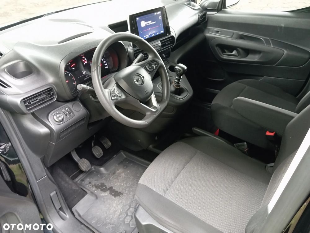 Opel Combo E - 15