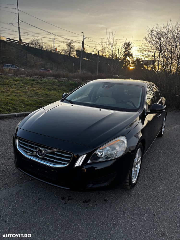 Volvo S60 D3 Geartronic - 3