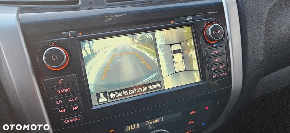 Nissan Navara DC 4x4 EU6 S&S N-Guard - 22