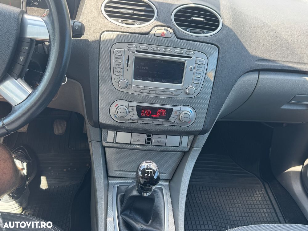 Ford Focus 1.6 TDCI 90 CP Trend - 12