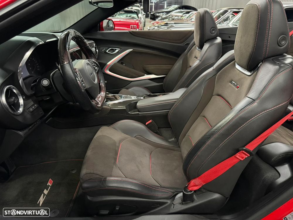 Chevrolet Camaro - 21