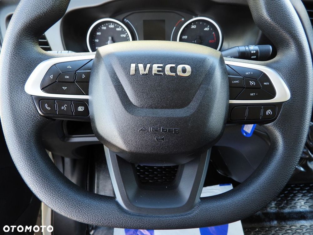 Iveco DAILY 35C16 KONTENER WINDA 8 PALET TEMPOMAT BLIŹNIACZE KOŁA KLIMATYZACJA  160KM - 30